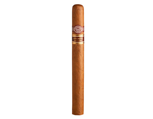 Montecristo Churchills Añejados Cigar